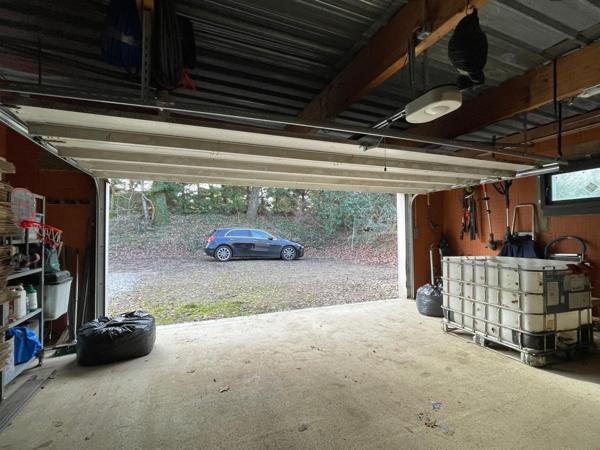 Une cabane moderne dans les arbres...!