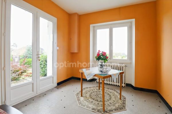 Maison Familiale Plain Pieds élevée sur sous-sol de 230 m² - 10 pièces -5 Chambres - Terrain 4000 m² environ 87190 MAGNAC LAVAL