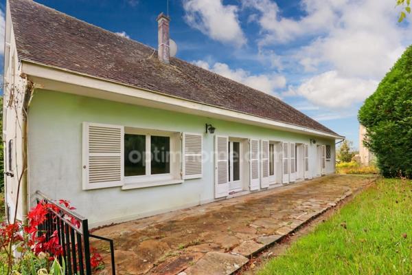 Maison Familiale Plain Pieds élevée sur sous-sol de 230 m² - 10 pièces -5 Chambres - Terrain 4000 m² environ 87190 MAGNAC LAVAL