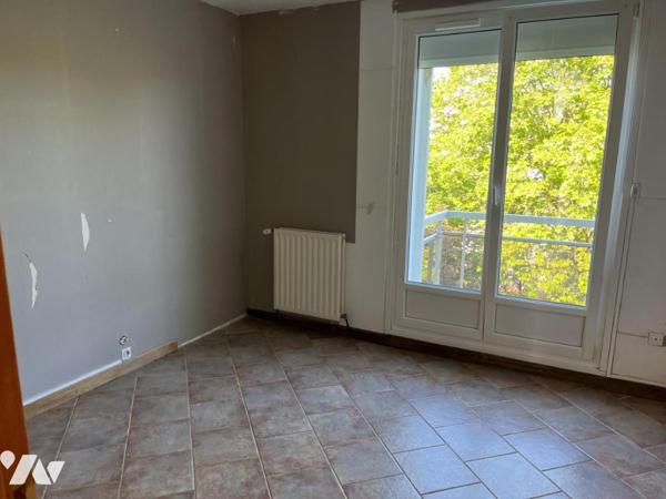 GRAND APPARTEMENT dans une résidence calme à CALAIS NORD, 3ème étage