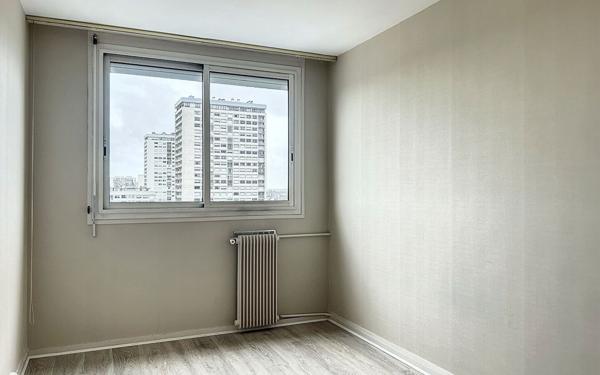 Appartement à louer    1 pièce •  Tours