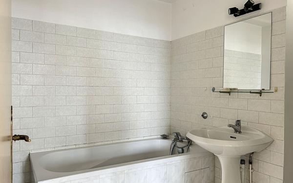 Appartement à louer    1 pièce •  Tours