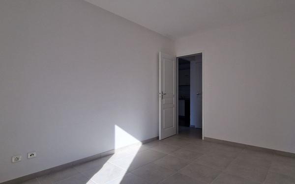 Appartement à vendre    2 pièces • 53,73 m2 Saint-Quentin