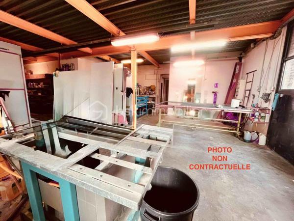 Local d'activités de 283 m²