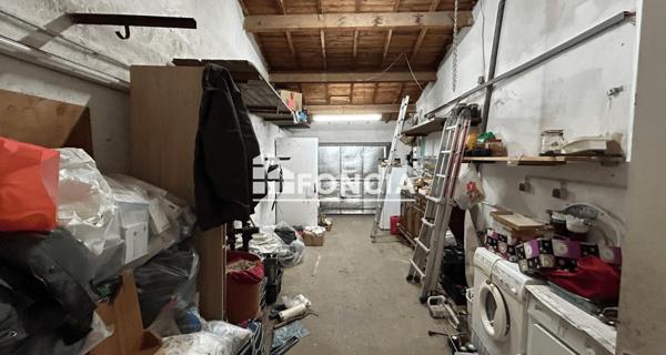 À vendre Maison 5 pièces 100 m² - Entraigues-sur-la-sorgue 84320