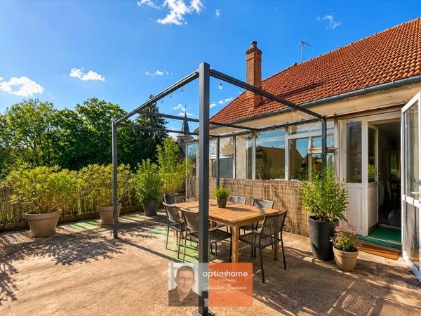 Ensemble immobilier – 2 appartements – 184 m² habitables – Chaussin centre – Potentiel locatif