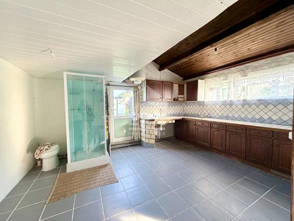 Maison T3 et dépendance de 31m2