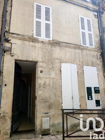 Immeuble à vendre 104 m² Cognac