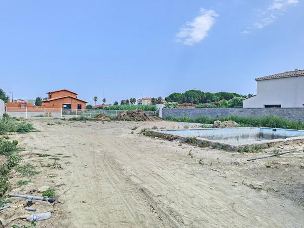 BOMPAS Terrain constructible de 1 191m2