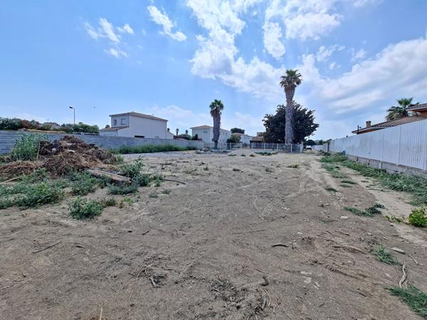 BOMPAS Terrain constructible de 1 191m2