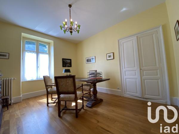 Demeure 11 pièces de 365 m² à Guéret (23000)