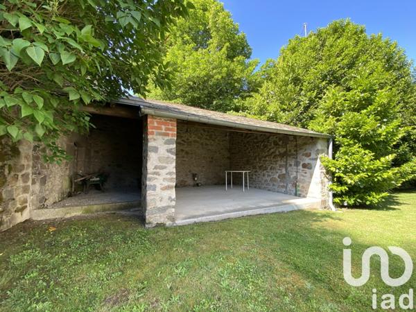 Demeure 11 pièces de 365 m² à Guéret (23000)