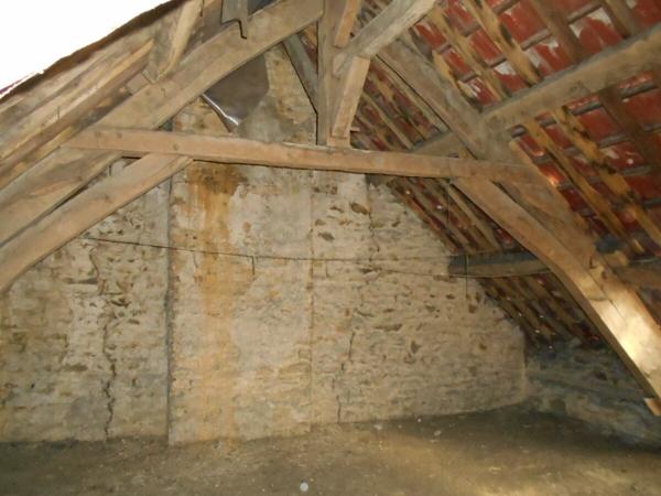 Ancien magasin - idéal pied à terre ou projet