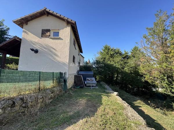 Vente                                                      Maison
                        
                     3 pièces                      61 m2                     à Morestel
