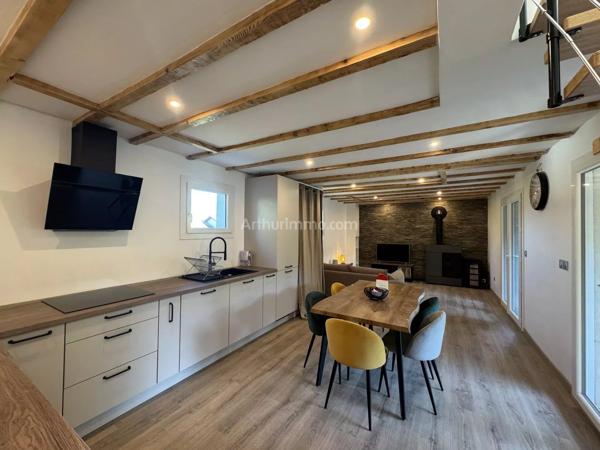 Vente                                                      Maison
                        
                     3 pièces                      61 m2                     à Morestel