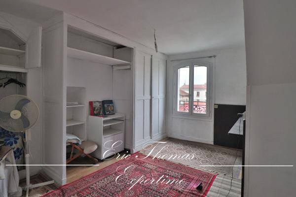 Villeneuve-Saint-Georges (94190) Grande maison de 190m² dans le quartier des écrivains.