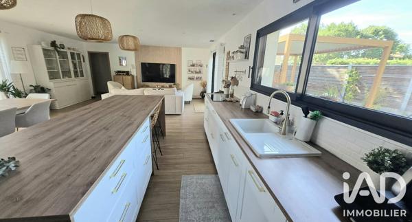 Maison à vendre 5 pièces 140 m² Salles