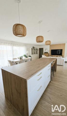 Maison à vendre 5 pièces 140 m² Salles