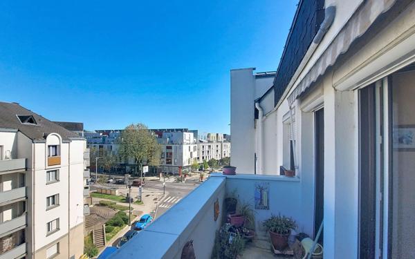 Appartement à vendre    3 pièces • 69,30 m2 Joué-lès-Tours