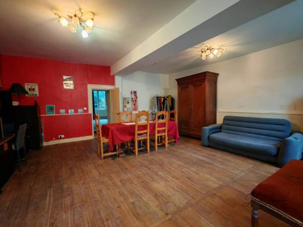 Maison à vendre 7 pièces de 237 m²