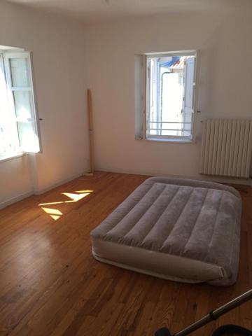 Maison à RETOURNAC, 43130 - 8 pièces 200m²