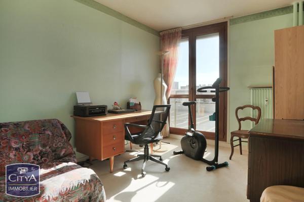 Appartement à vendre 5 pièces 98.28m² Roanne (42300)