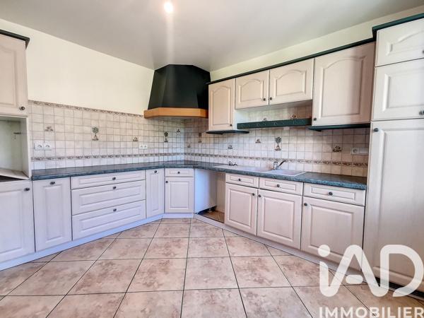 Maison à vendre 5 pièces 165 m² Charny Orée de Puisaye