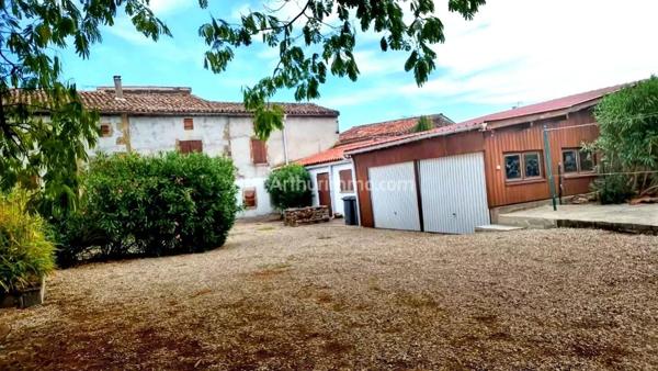 Vente                                                      Maison de village
                        
                     5 pièces                      143 m2                     à Viviers-Lès-Montagnes