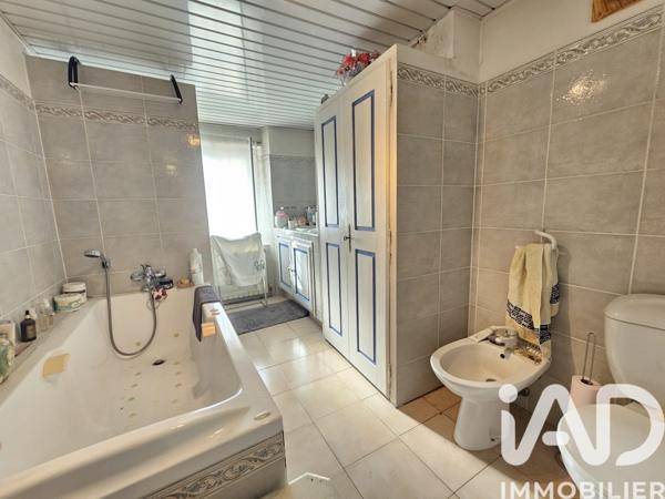 Maison à vendre 3 pièces 124,65 m² Cogolin