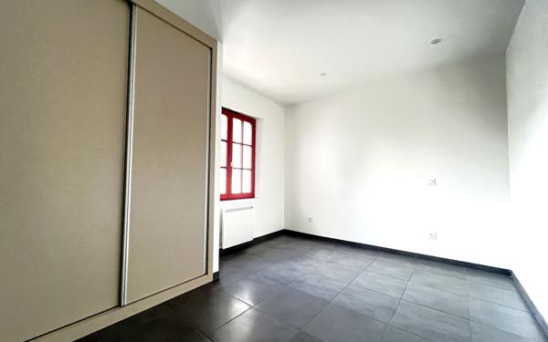 Appartement à vendre    4 pièces • 97 m2 Dax