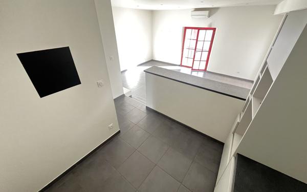 Appartement à vendre    4 pièces • 97 m2 Dax