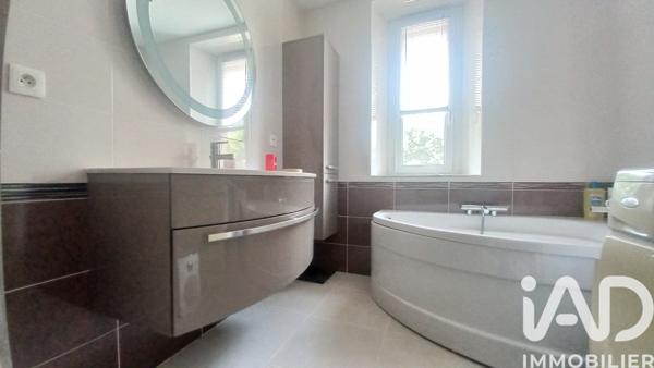 Maison à vendre 5 pièces 143 m² Peaugres