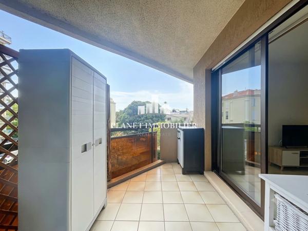 CANNES - 2 PIECES AU CALME AVEC DEUX TERRASSES