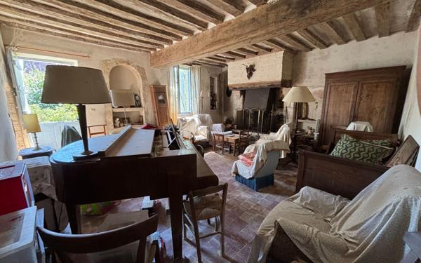 Maison à vendre    6 pièces •  Argenvilliers