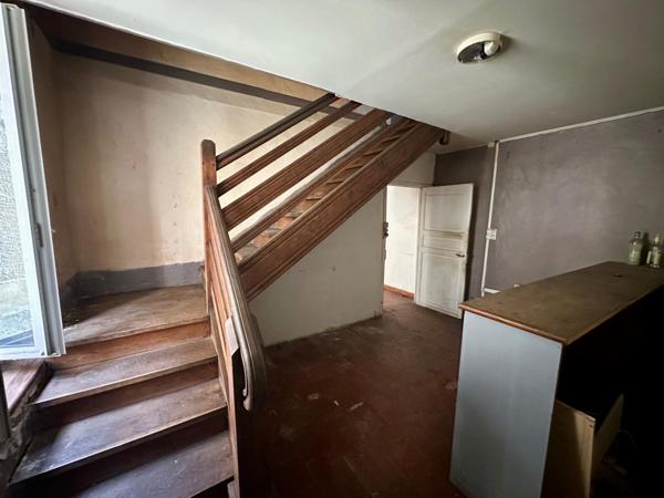 Opportunité rare au cœur du Gers – Immeuble à fort potentiel sur le Chemin de Compostelle