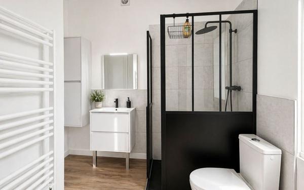 Maison à vendre    3 pièces •  Rochefort