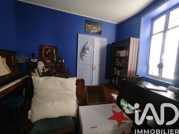 Maison à vendre 9 pièces 231 m² Montluçon