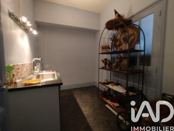 Maison à vendre 9 pièces 231 m² Montluçon