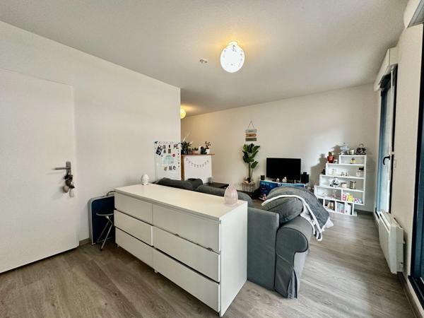 Studio 30 m² avec terrasse – Vendu loué – Investissement sécurisé