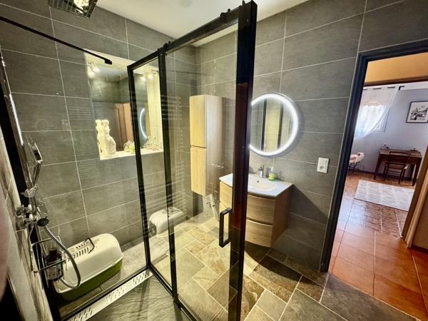 Villa contemporaine Orange centre Orange (84100)