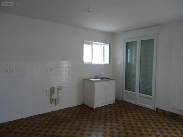 Appartement à louer à Bain-de-Bretagne en Ille-et-Vilaine (35470), ref : 136/4506d