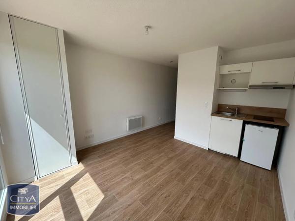 Appartement à louer 1 pièce 22.2m² Champcevinel (24750)
