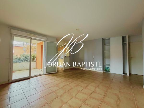 Caussade - Appartement T3 - 65m2 - Terrasse - 2 places de parking