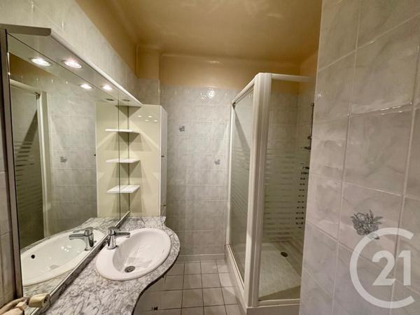 Appartement F3 à vendre  3 pièces - 75 m2 ST ETIENNE - 42