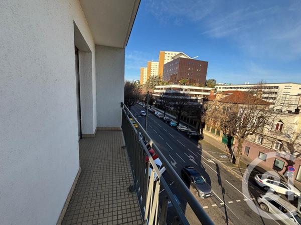 Appartement F3 à vendre  3 pièces - 75 m2 ST ETIENNE - 42
