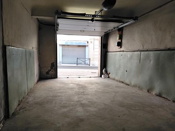 Maison de village Meyrargues 4 pièces 150 m2 avec extérieur, garage et cave