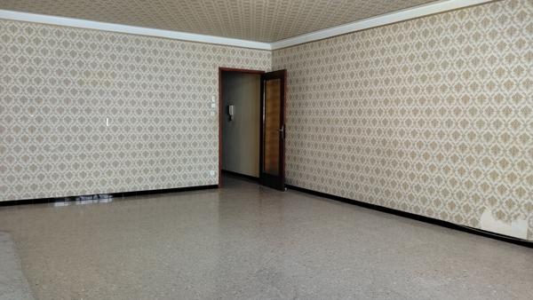 Maison de village Meyrargues 4 pièces 150 m2 avec extérieur, garage et cave