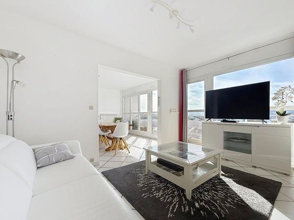A vendre appartement F4 de 94m2 à Le Petit Quevilly - LE PETIT QUEVILLY