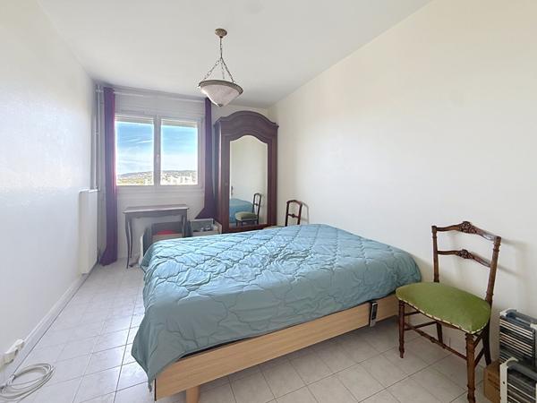 A vendre appartement F4 de 94m2 à Le Petit Quevilly - LE PETIT QUEVILLY