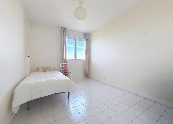 A vendre appartement F4 de 94m2 à Le Petit Quevilly - LE PETIT QUEVILLY